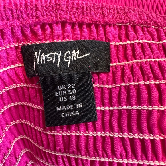 Nasty Gal Bright Pink Feather Trim Smocked Tube Crop Top Festival Party Women 18 - Picture 7 of 9